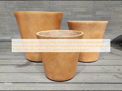 vải dệt mini màu nâu đất ấm áp họa tiết chấm bi kết cấu chậu cây bằng đất sét hình tròn sợi nhẹ bền bỉ ít bảo dưỡng chậu hoa trang trí biệt thự văn phòng dự án cảnh quan vườn
