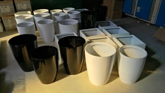 Mua Các nồi hoa sợi thủy tinh tròn lớn cho cảnh quan đường phố ngoài trời online manufacture