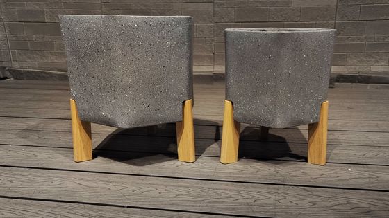 Mua Charakteristic Fiber Clay Planter với chân cho vườn khách sạn trong nhà hoặc ngoài trời online manufacture