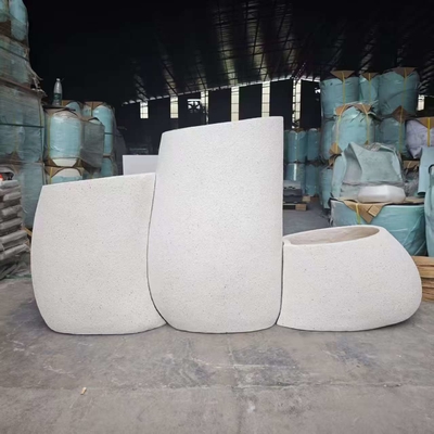 Mua đặc biệt lớn màu trắng hình tròn không đều sợi đất sét cây trồng với đường viền cong, dòng chảy trọng lượng nhẹ bền bảo trì thấp hoa nồi kỳ nghỉ Villa văn phòng trang trí khu vườn cảnh quan dự án online manufacture