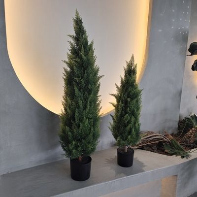 Cây giả giống như cuộc sống Cây nhân tạo màu xanh lá cây