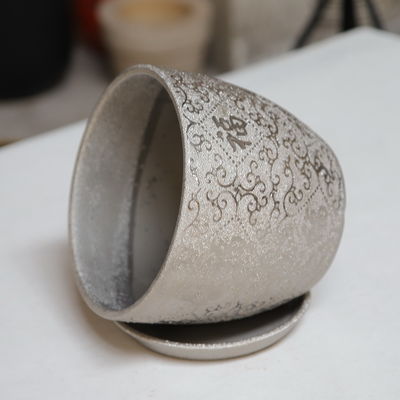 Các nồi gốm tròn tùy chỉnh